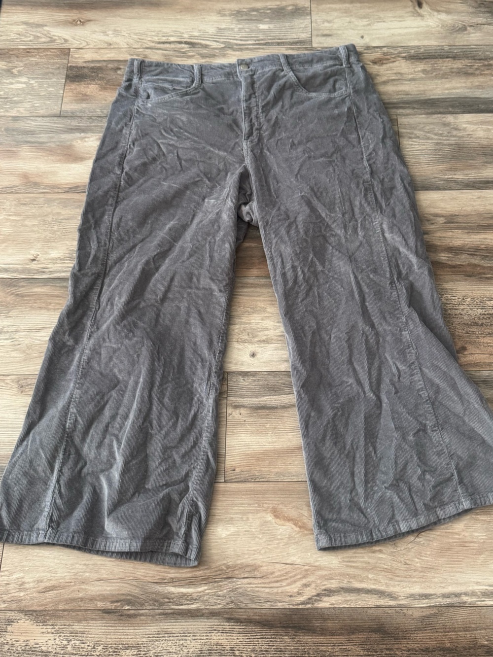 Pilcro Anthropologie Adi Corduroy Mid-rise Flare Jeans Size 20 Gray - Picture 5 of 13
